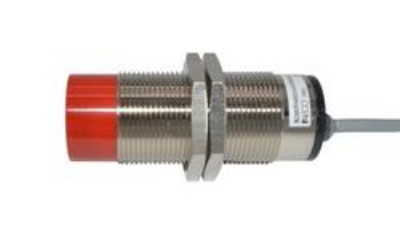 Bild på SI30-CE15 PNP NO LC10 från AECO SRL i kategori Cylindriska givare